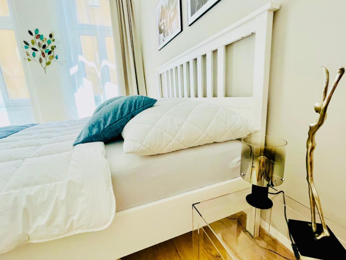 Colorful & Quiet Apartment In Beautiful Viennese Building المظهر الخارجي الصورة