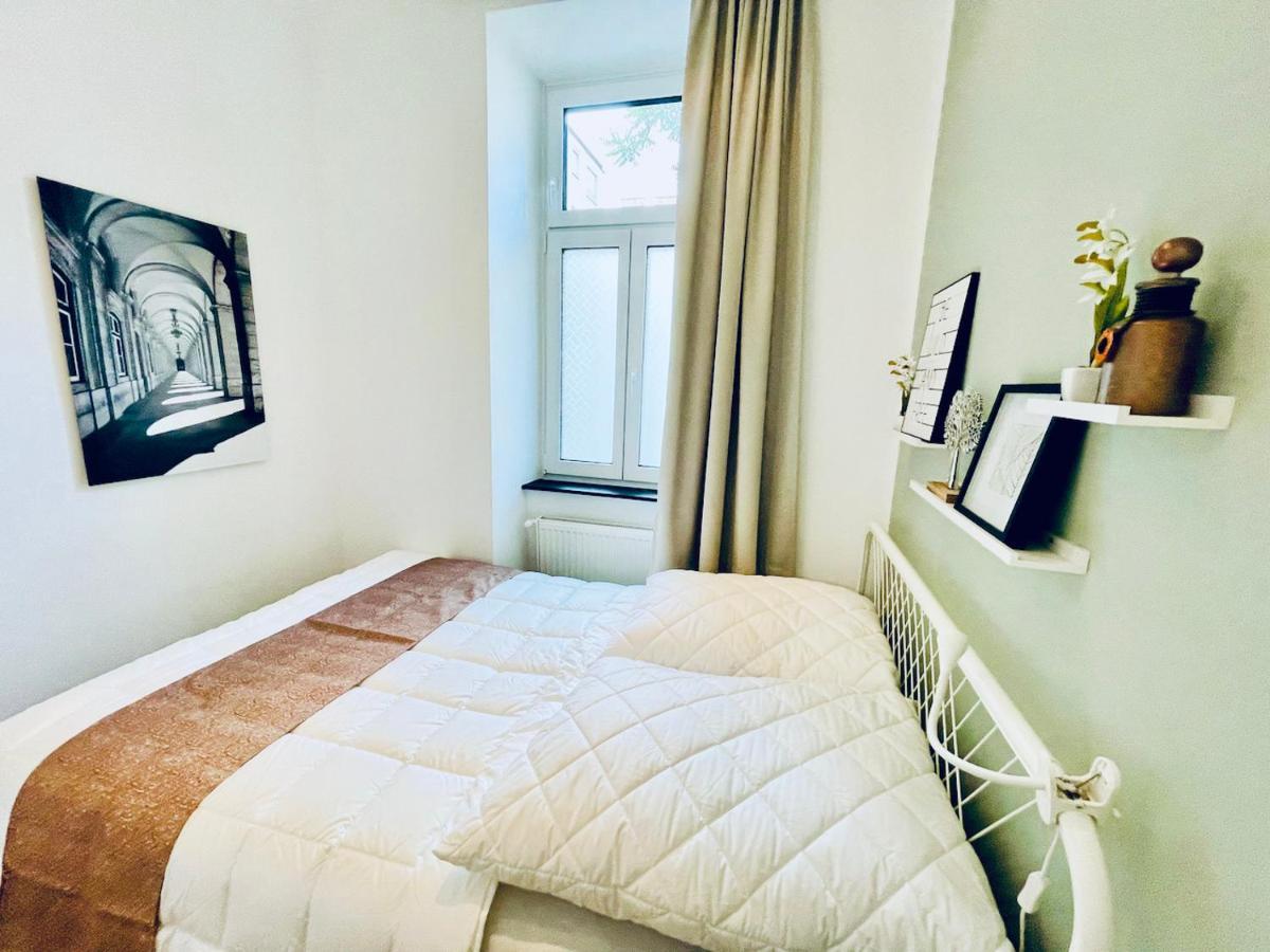 Colorful & Quiet Apartment In Beautiful Viennese Building المظهر الخارجي الصورة